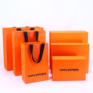 Boîte et sacs d'emballage magnétiques pliables en papier haut de gamme <span class=keywords><strong>orange</strong></span> pour bagues de bijouterie de boutique de détail personnalisées, idéaux pour les cadeaux - Product Image 2