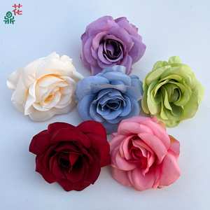 Têtes de roses en soie, fleurs artificielles faites à la main pour la décoration DIY, style moderne, cadeau pour la fête des mères - Product Image 2