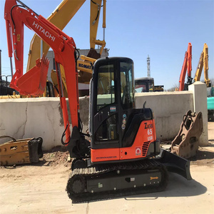 Excavatrice sur chenilles Hitachi EX60-5 d'occasion, équipement de construction avec godet de 0,65 m³, garantie de 6 mois - Product Image 1