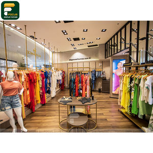 Étagère de présentation de vêtements de style nordique, armoire à vêtements en bois, étagère ouverte, aménagement intérieur de magasin - Product Image 5