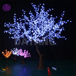 Arbre lumineux LED haut de gamme en forme de cerisier avec fleurs scintillantes pour la décoration d'hôtels, de places publiques, de centres commerciaux, de mariages et de festivals - En vente - Product Image 2