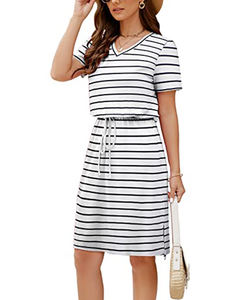 Femmes <span class=keywords><strong>grande</strong></span> <span class=keywords><strong>taille</strong></span> rayé imprimé été robes décontractées col en V à manches courtes sangle <span class=keywords><strong>taille</strong></span> doux Style usine en gros - Product Image 1
