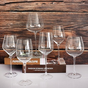 La aduana de <span class=keywords><strong>China</strong></span> de fábrica diferentes estilos de color de logotipo de cristal claro de copa de vidrio de vino de vidrio para - Product Image 5