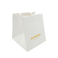 Kustom paket hadiah mewah Logo Anda tas kemasan kertas buket bunga dengan pegangan dan jendela plastik Pvc bening
