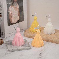 Bougie d'aromathérapie personnalisée en forme de robe de mariée pour l'anniversaire de mariage Décoration intérieure délicate pour Noël