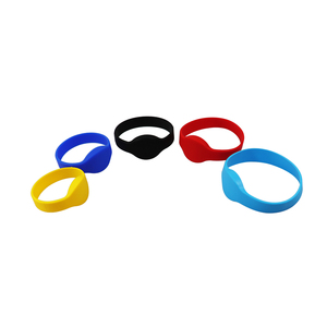 NFC UHF <span class=keywords><strong>RFID</strong></span> 13.56MHz 액세스 제어 무 현금 지불을위한 방수 실리콘 팔찌 1K 칩 호텔 - Product Image 3