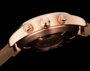 Reloj Mecánico para Hombre Equipado con un Potente y Estable Movimiento Dandong 7750 con un Clásico Cierre de Mariposa - Product Image 6