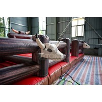 Machine d'équitation de taureau gonflable Machine d'équitation de taureau fou électrique Taureau mécanique gonflable à vendre