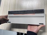 Kit de clavier mécanique de jeu personnalisé de haute précision en acier inoxydable et aluminium usiné par CNC avec coque pour et prototype