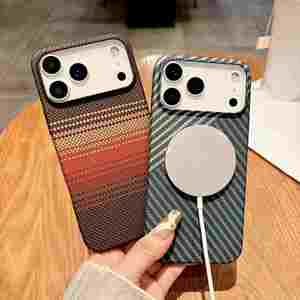 เคสโทรศัพท์แบบแข็งผิวด้าน สัมผัสบางเบาเหมือนผิวหนัง ผลิตจากเคฟลาร์ผสมคาร์บอนไฟเบอร์ สำหรับ iPhone 11 ถึง 17 Pro Max - Product Image 1