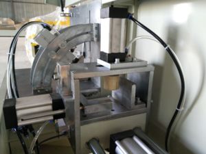 Machine de connectage d'angle en aluminium CNC 500 de haute précision, machine pour fenêtres en aluminium - Product Image 5