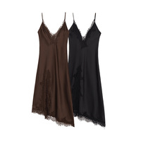 Vente en gros transfrontalière de vêtements féminins pour le commerce extérieur – Nouvelle robe d'été 2025 vintage en dentelle effet satiné à bretelles, à pois, taille haute