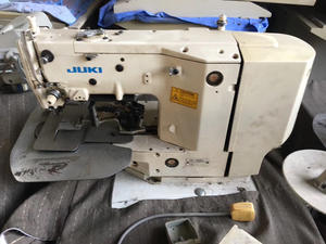 La <span class=keywords><strong>machine</strong></span> <span class=keywords><strong>à</strong></span> <span class=keywords><strong>coudre</strong></span> <span class=keywords><strong>à</strong></span> motifs électroniques jukis <span class=keywords><strong>1920</strong></span> originale fabriquée au japon, haute vitesse, conserve son bon état de fonctionnement avant de la charger, offre spéciale - Product Image 3