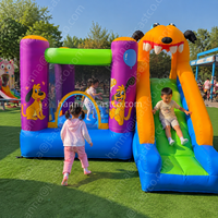 Aufblasbares Hüpfhaus mit Planschbecken, Outdoor-PVC-Wasserspringschloss für Kinder; Inklusive Kabelgebundenem Luftgebläse