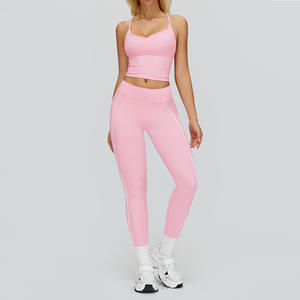 Ensemble de leggings taille mi-haute avec soutien-gorge de sport sans manches et haut d'entraînement à capuche, adapté aux vêtements de sport de yoga pour femmes - Product Image 4
