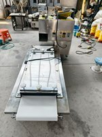 Mini machine à façonner le pain automatique HJ-ZXJ30, machine à façonner la pâte commerciale pour les petites boulangeries, fabrication de toasts et de baguettes