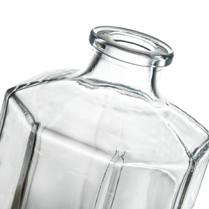 <span class=keywords><strong>Personnalisé</strong></span> 100/500/700ml <span class=keywords><strong>Gin</strong></span>/Rum/Vodka/Whisky/Tequila Spiritueux Liqueur Bouteille en verre avec étiquette - Product Image 6