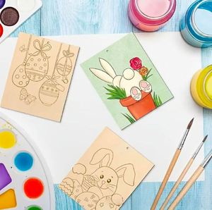 Lot de 10 kits de peinture DIY pour enfants avec gabarit de ligne gravé au laser, artisanat en bois pour graffitis et décorations suspendues - Product Image 1