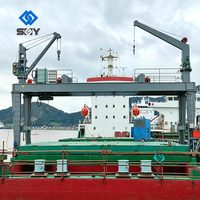 Grue portique personnalisée pour couvercles de hublots de navires porte-conteneurs, commande hydraulique électrique PLC, fabricant certifié CE BV CCS