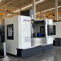 Machine de tournage CNC VMC1690 Fanuc verticale, robuste, 3 axes, automatique, haute précision, pour le traitement des métaux