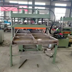 파라과이/루마니아의 고무 타일 바닥 몰딩 프레스 기계 고무 매트 만들기 기계