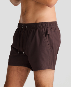 Shorts de bain pour hommes en tissu écologique personnalisé, couleur marron uni, séchage rapide, avec poches et taille élastique, vente en gros - Product Image 3
