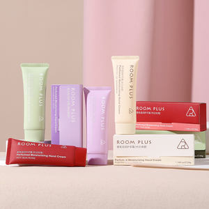 Crème pour les mains hydratante à l'huile essentielle de plantes 50G, légère, non grasse, parfumée aux fleurs - Product Image 1