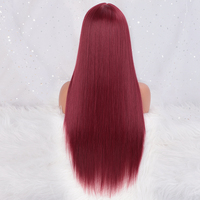 Red Bug Color Perruque longue et droite avec frange Vin Rouge Fibre résistante à la chaleur Vente en gros Perruques de cheveux synthétiques pour femmes Aspect naturel
