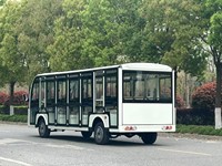 Nouveau véhicule de tourisme à essence 17 places, bus Foton fermé pour les zones touristiques, les campus, les hôtels et les parcs