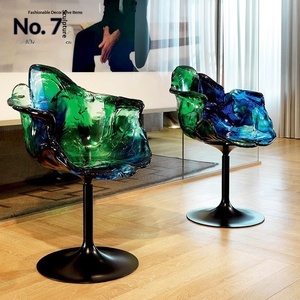 Chaise Pétale de Luxe Designer Haut de Gamme, Chaise de Salle à Manger en Résine Transparente de Style Italien, Siège Rotatif, Pieds Verts et Dorés pour Villa - Product Image 3