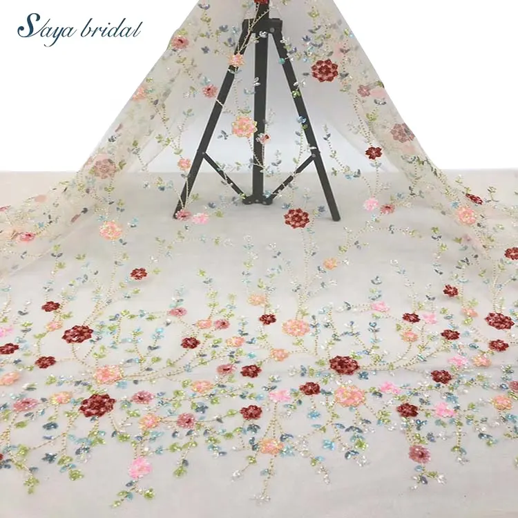 2020 nuevo diseño de boda de tul de chantilly francés lentejuelas bordado multi color de tela de encaje