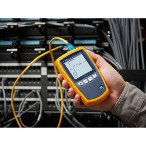 Analyseur de câbles Ethernet Fluke Networks MicroScanner PoE pour câbles RJ-45 Catégorie 5-6A avec écran LCD - Product Image 4