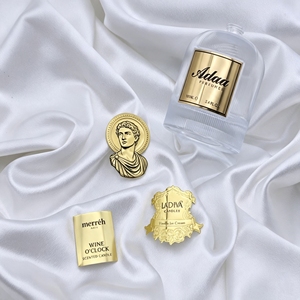 Etiquetas de Aluminio con Nombre 3D Personalizadas, Etiquetas Metálicas Autoadhesivas en Relieve para Botellas de Vino Tinto, Perfumes, Cervezas, Cartones de Café - Product Image 5