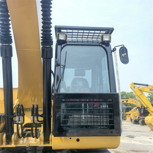 รถขุดตีนตะขาบ Caterpillar รุ่น 320d2 มือสอง ขนาด 20 ตัน ของแท้ - Product Image 5