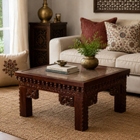 Table basse en bois massif sculptée à la main avec plateau en marbre |   Table basse traditionnelle à assise au sol