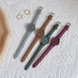 Reloj de Cuarzo para Mujer con Correa de Cuero, Reloj de Pulsera Analógico con Esfera Redonda Minimalista, Reloj de Regalo con Logotipo Personalizado - Product Image 3