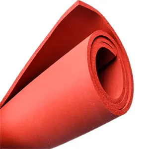 Folha de borracha da espuma texturizada vermelha da imprensa do calor
