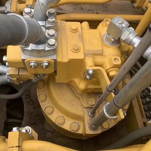 Excavadora Komatsu de 85 Toneladas Usada, Excavadora Komatsu PC850 con Brazo para Cambio de Roca y Martillo Triturador - Product Image 5