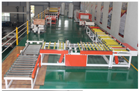 Machines de fabrication de lignes de production entièrement automatiques à haute efficacité pour la fabrication de panneaux de plafond en plâtre et de films PVC laminés, fournie par l'usine