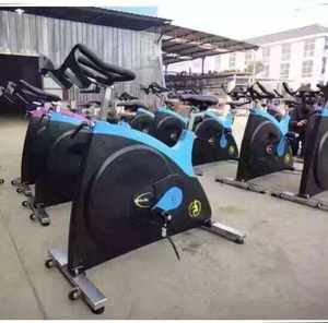 Venta al por mayor directa de fábrica barato gimnasio comercial interior hogar ejercicio ajuste <span class=keywords><strong>bicicleta</strong></span> <span class=keywords><strong>spinning</strong></span> <span class=keywords><strong>bicicleta</strong></span> - Product Image 2