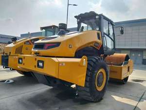 Rouleau compresseur vibrant LiuGong 6126E 26 tonnes à tambour unique d'origine avec pied de protection en bon état pour la construction de routes à vendre - Product Image 6