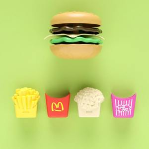 Juguete de Simulación de Restaurante Occidental con Mini Hamburguesas y Papas Fritas, Modelo de Cocina, Regalo de Cumpleaños para Niños de 4 a 6 Años - Product Image 6