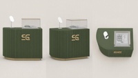 Comptoir de présentation de bijoux sur mesure, armoire incurvée cannelée verte avec cloche en verre trempé et bordure dorée pour boutique et aménagement de magasin de détail