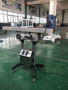 Nouveau convoyeur à bande avec pince latérale sans fond pour le transfert de bouteilles en polyester à fond irrégulier dans les usines, garantie 1 an - Product Image 6