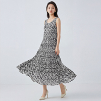 Robe longue plissée trapèze légère en crêpe à motif floral pour femme, style décontracté et classique, directement de l'usine