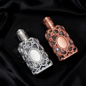 Flacone per Profumo Unico 50ML <span class=keywords><strong>75ML</strong></span> con Design a Conchiglia, Bottiglia Ricaricabile con Pompa Spray e Collo a Crimpatura, Personalizzazione Logo Accettata - Product Image 3