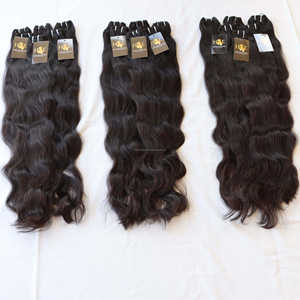 Extension de cheveux humains bouclés, cheveux indiens bruts, Extension de cheveux naturels Remy, vendeur de cheveux naturels vierges - Product Image 1