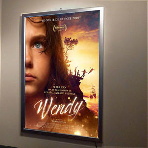 Marco de póster LED a presión de aluminio forma rectangular 27X4 0/27X41 pulgadas Pantalla de <span class=keywords><strong>cartelera</strong></span> de película tamaños personalizados - Product Image 1