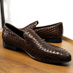 Zapatos casuales de cuero para hombre de alta calidad, calzado suave y cómodo para conducir al aire libre. Zapatos elegantes de cuero para hombre - Product Image 3