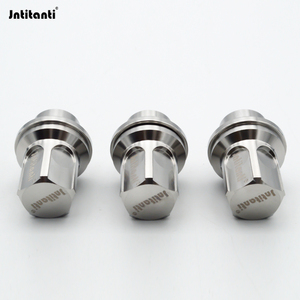 Alliage de titane Gr.5 (Ti-6Al-4V) clé de roue automatique M14x1.5mm écrou de roue en titane et siège Mag couleur naturelle <span class=keywords><strong>antivol</strong></span> état neuf - Product Image 1